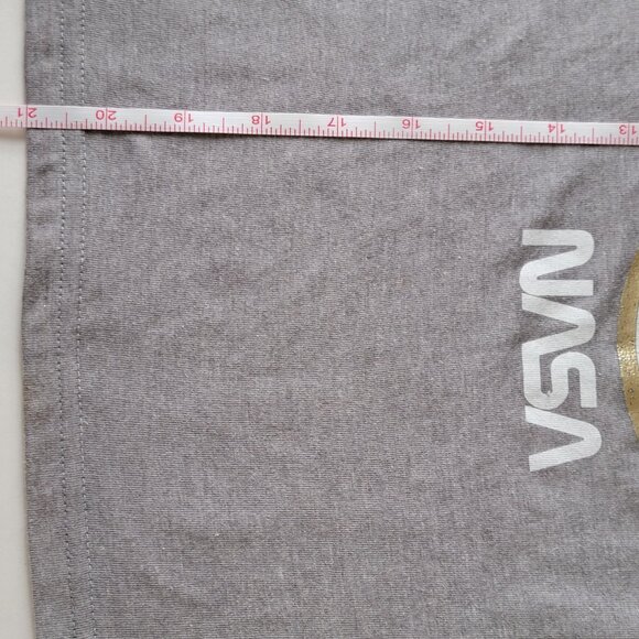 Mighty Fine NASA Graphic Tee Short Sleeve Crew Neck Heather Grey Size Medium - Picture 9 of 11